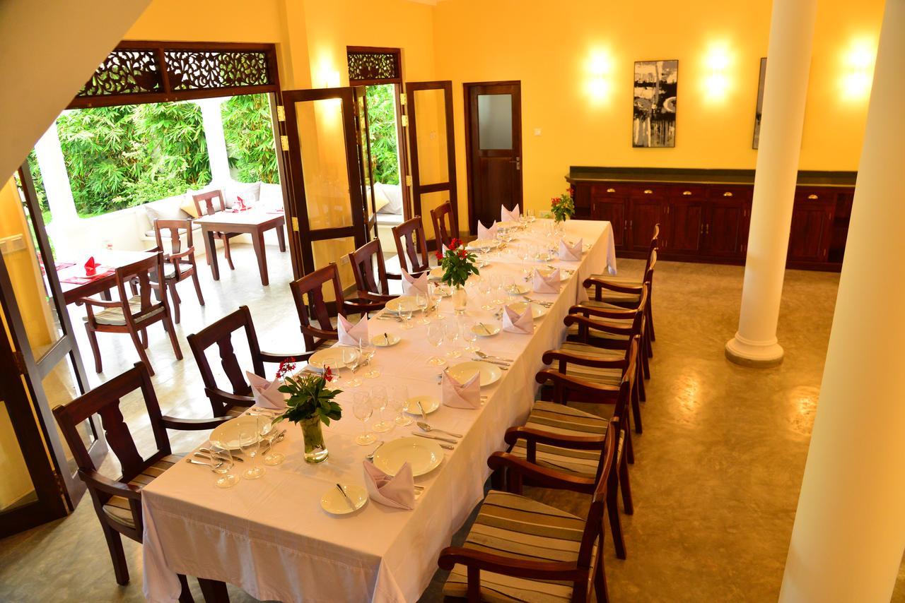 Boutique Villa Shanthi Hikkaduwa Exterior photo