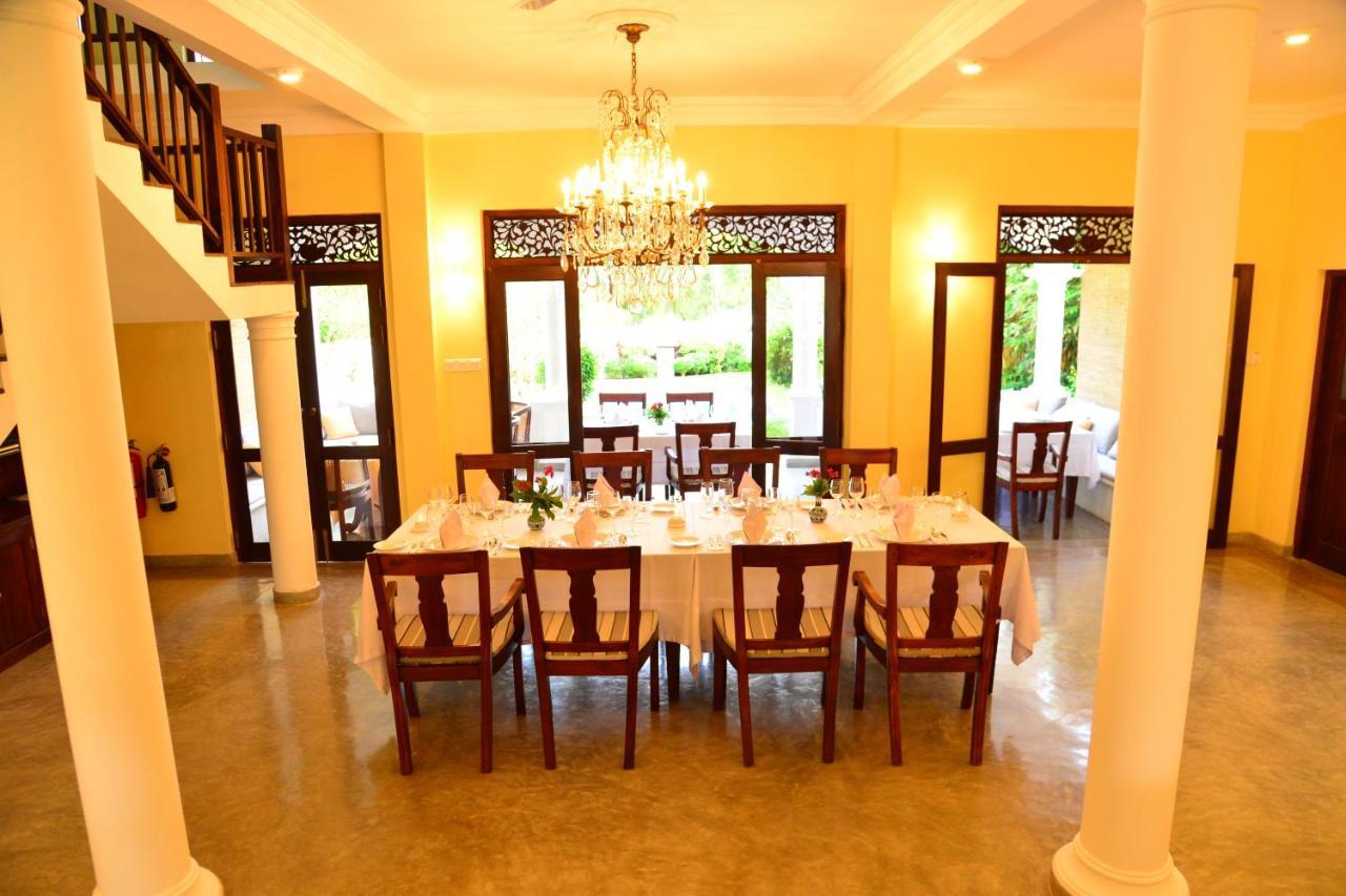 Boutique Villa Shanthi Hikkaduwa Exterior photo