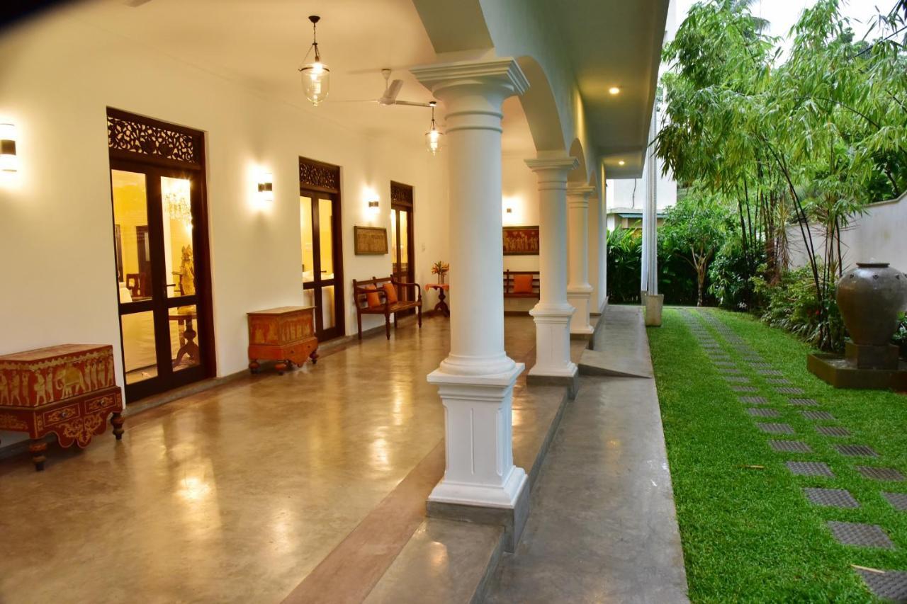 Boutique Villa Shanthi Hikkaduwa Exterior photo